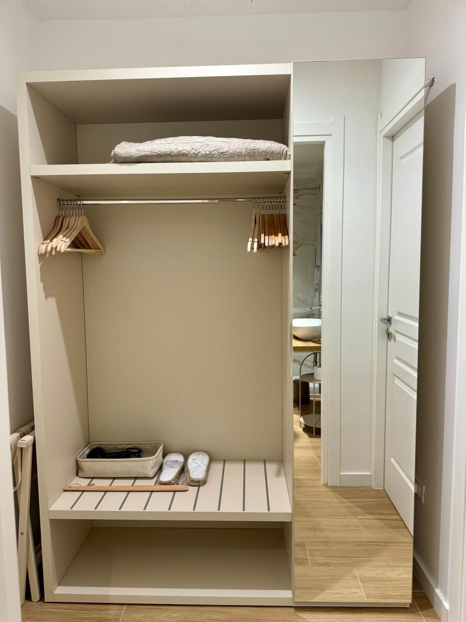 Feel Boutique Rooms Ористано Екстериор снимка