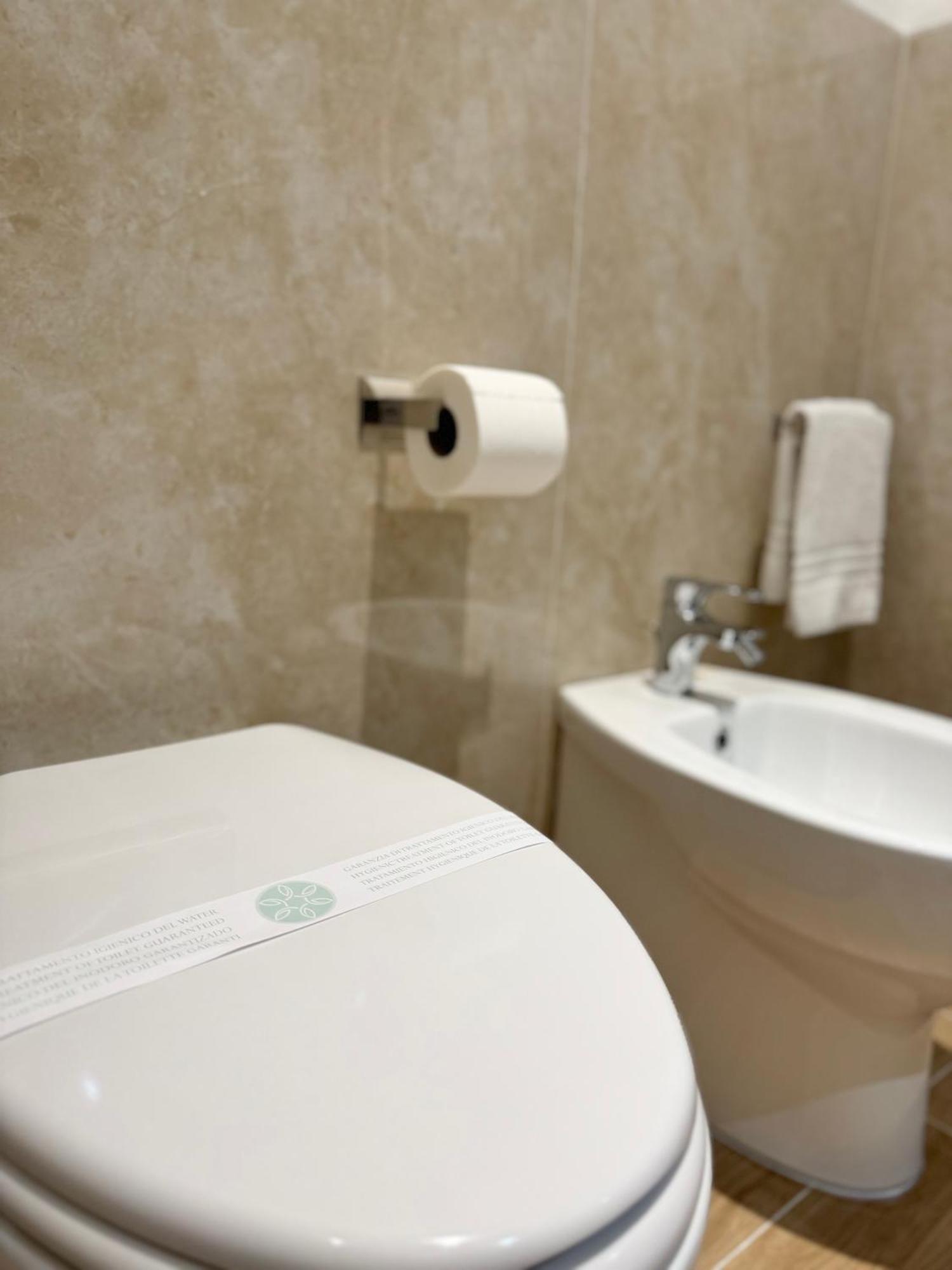 Feel Boutique Rooms Ористано Екстериор снимка