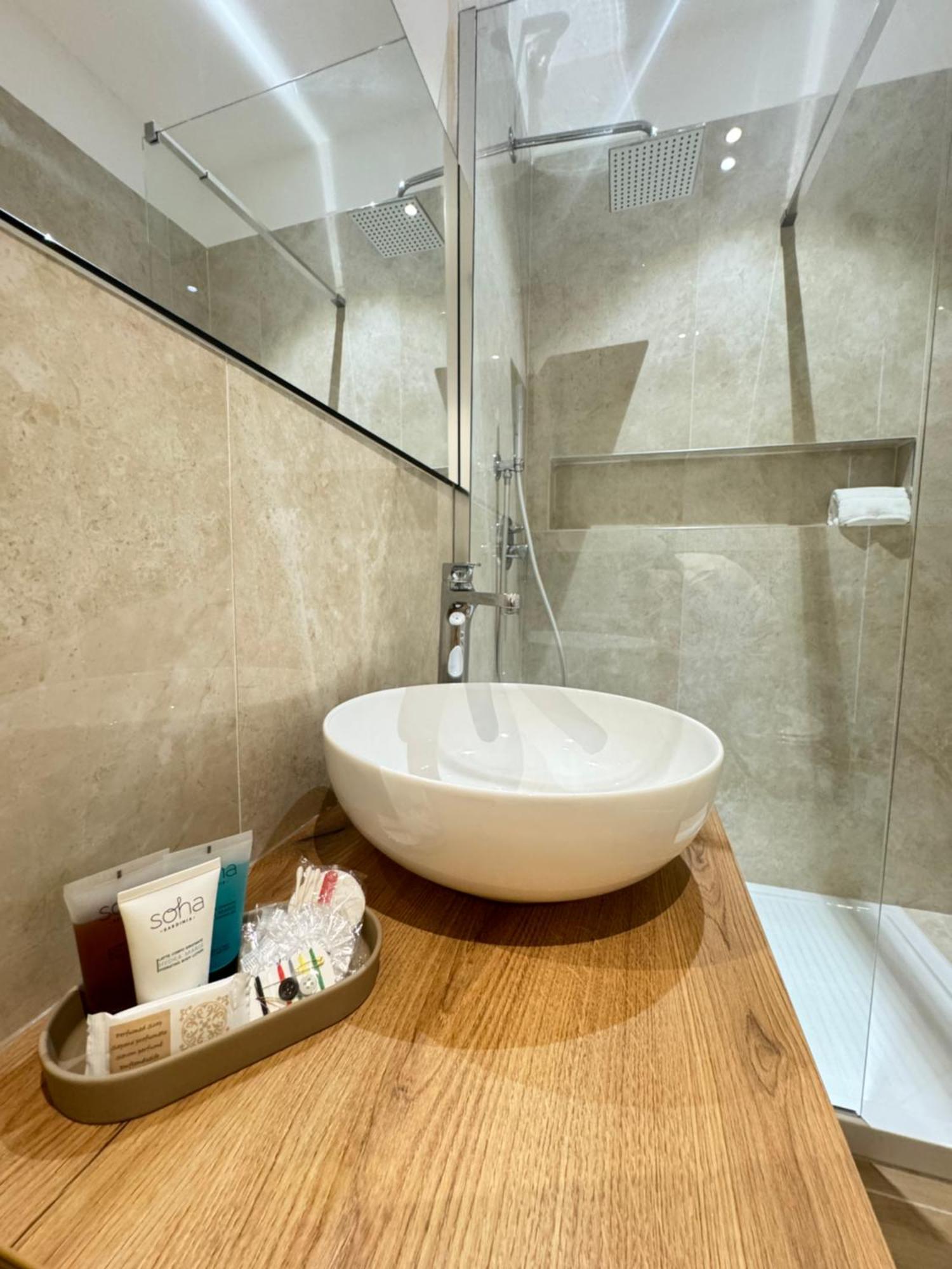 Feel Boutique Rooms Ористано Екстериор снимка