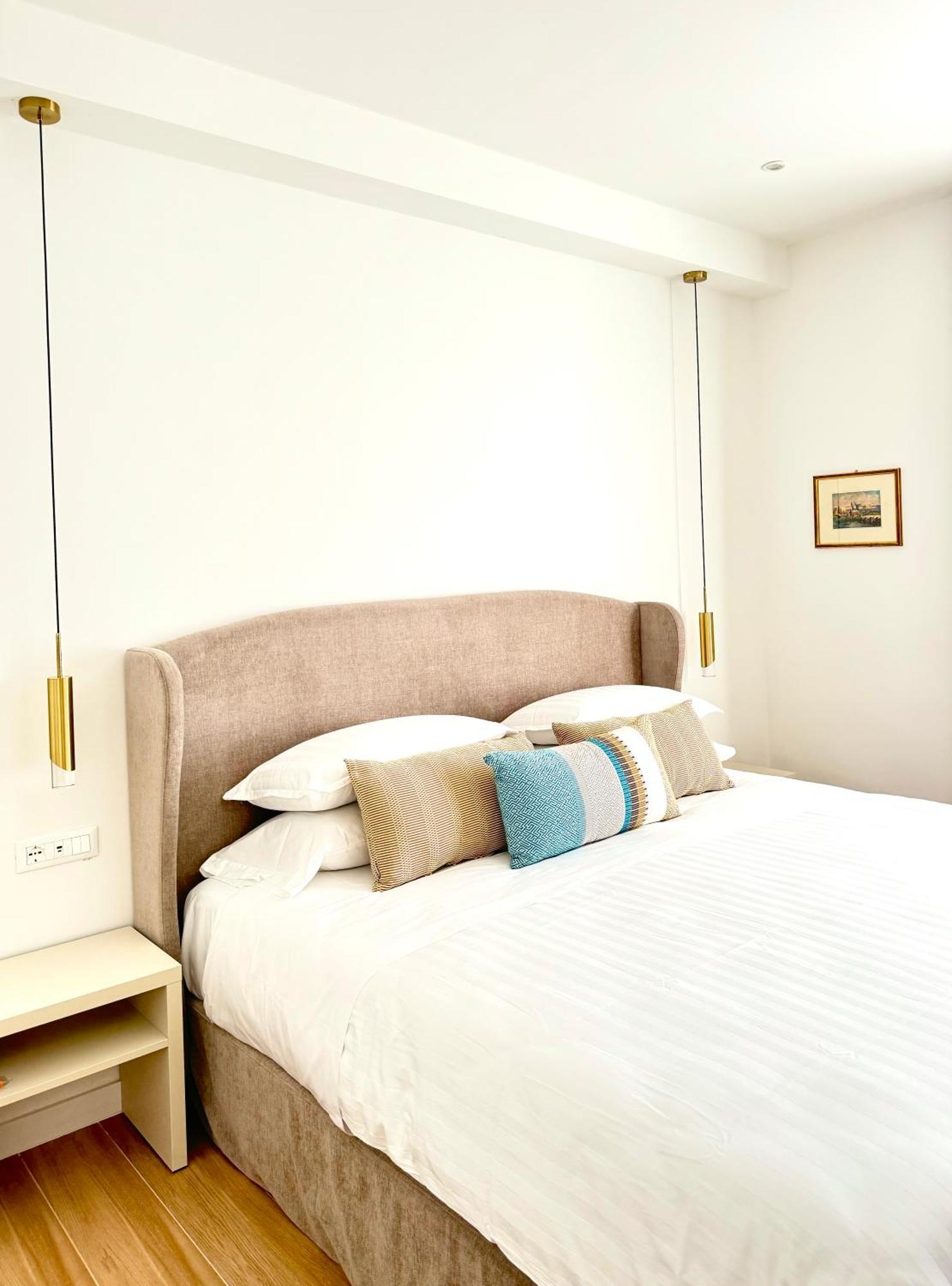 Feel Boutique Rooms Ористано Екстериор снимка